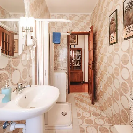 La Casa Di Minnie Con Box Privato * Санремо