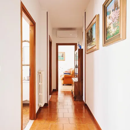 La Casa Di Minnie Con Box Privato E Wifi Апартаменты Санремо