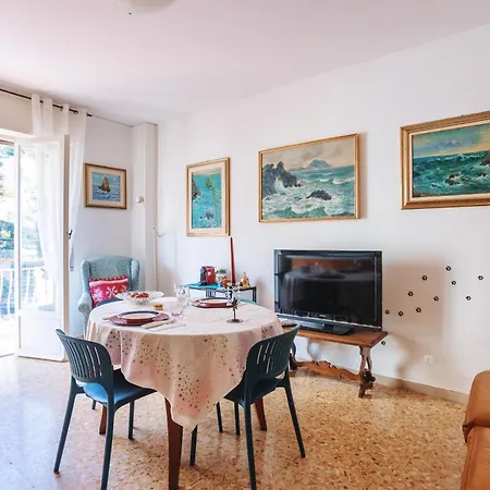 La Casa Di Minnie Con Box Privato Апартаменты