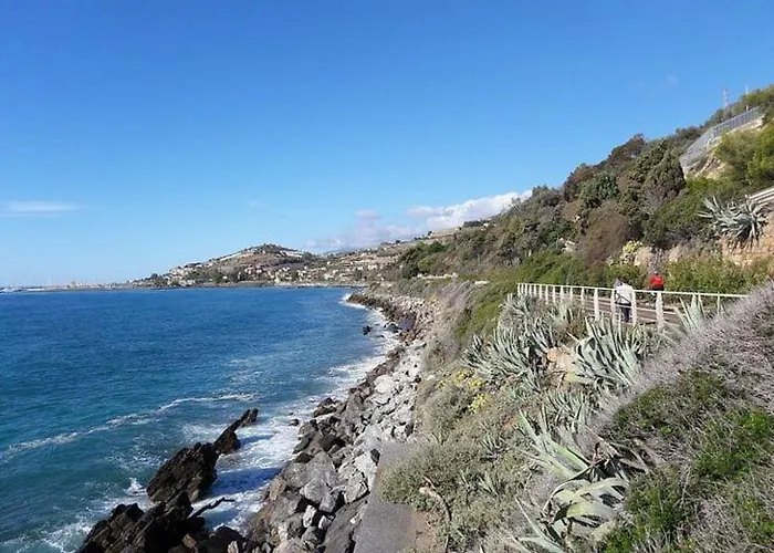 La Casa Di Minnie Con Box Privato * Sanremo