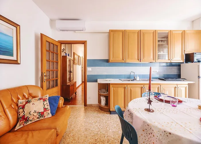شقة La Casa Di Minnie Con Box Privato سانريمو